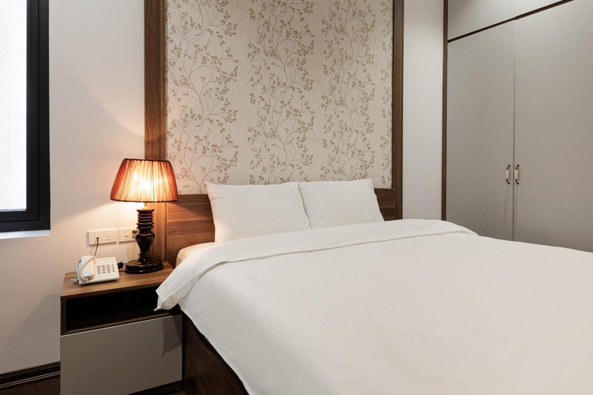 Collection O Le Grand Hanoi Hotel - The Central Park Buitenkant foto