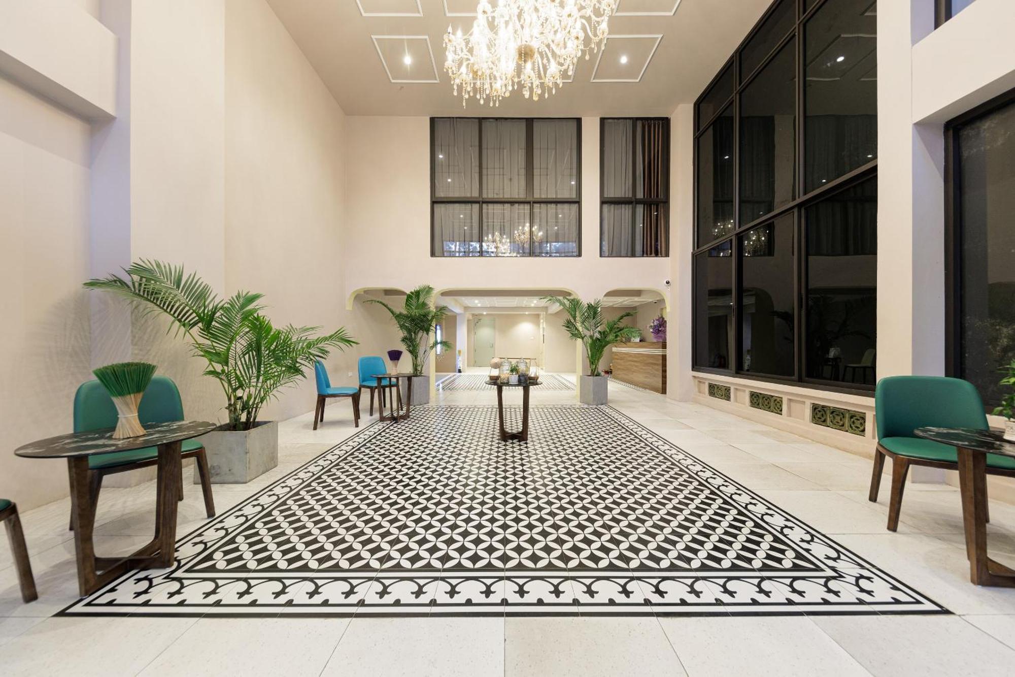 Collection O Le Grand Hanoi Hotel - The Central Park Buitenkant foto